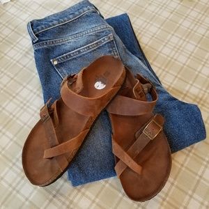 Cool sandals kind of Birkenstocks